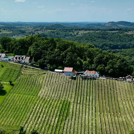 Am Heissberg *