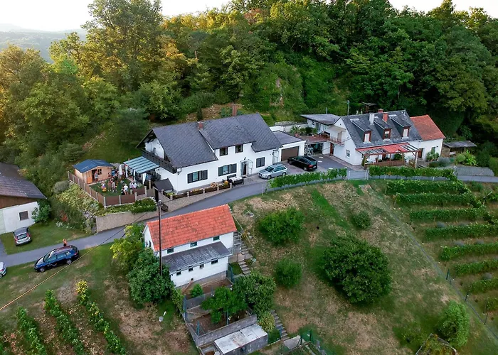 公寓 Am Heissberg *